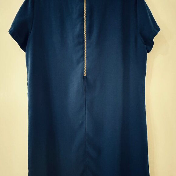 Lulu’s Shift and Shout Dress Women’s Size XS Short Sleeve Exposed Back Zip Mini - Picture 4 of 4